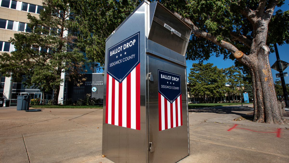 A ballot drop box is located outside the Sedgwick County Courthouse, where voters will be able to return their mail-in ballots before Election Day. (Fernando Salazar/The Beacon)