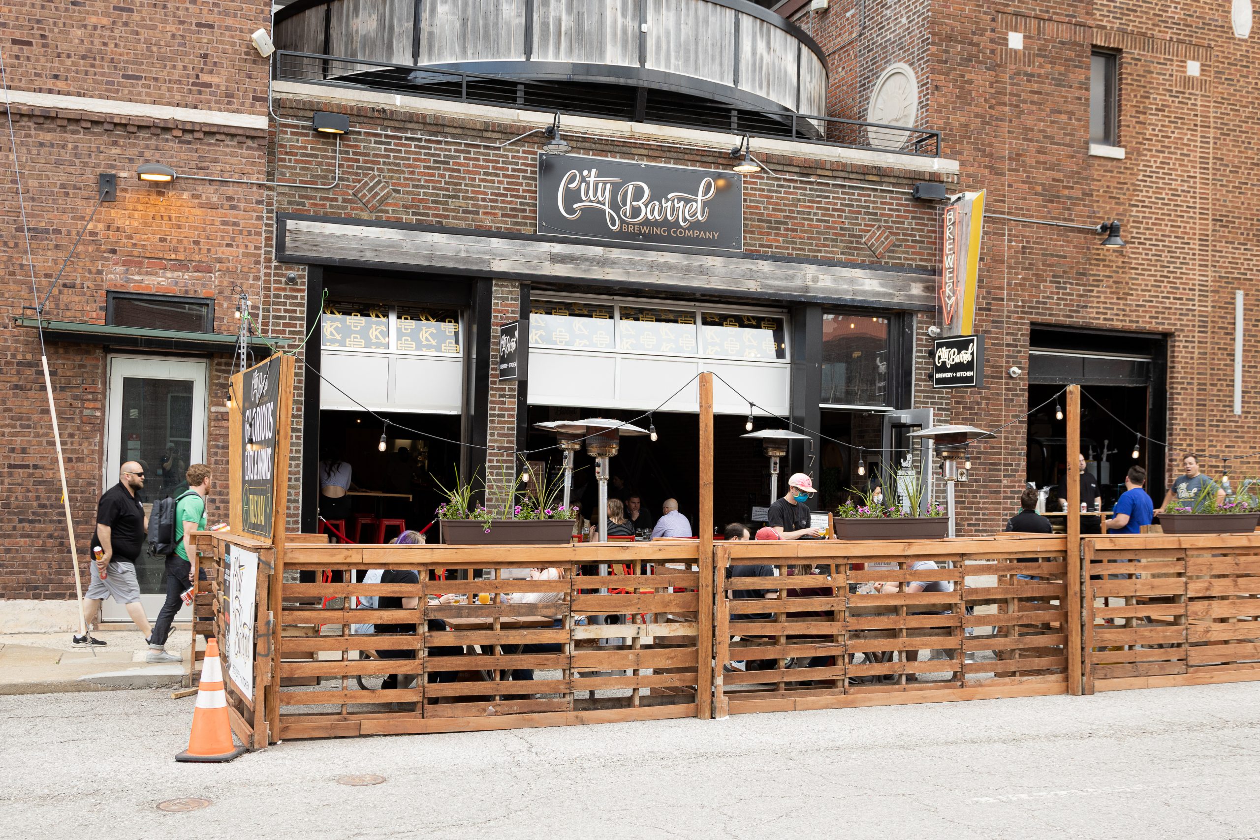 A picture of City Barrel's outdoor dining space.
