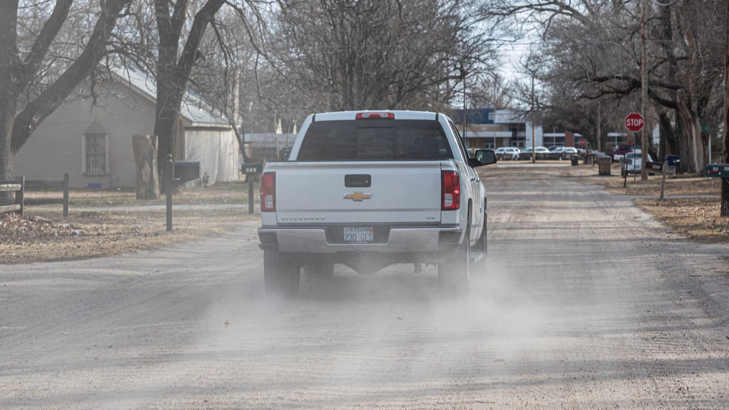 Local officials have called unpaved roads an equity issue. The Wichita Beacon broke down the unpaved roads by ZIP code to analyze this issue. (Fernando Salazar/The Beacon)
