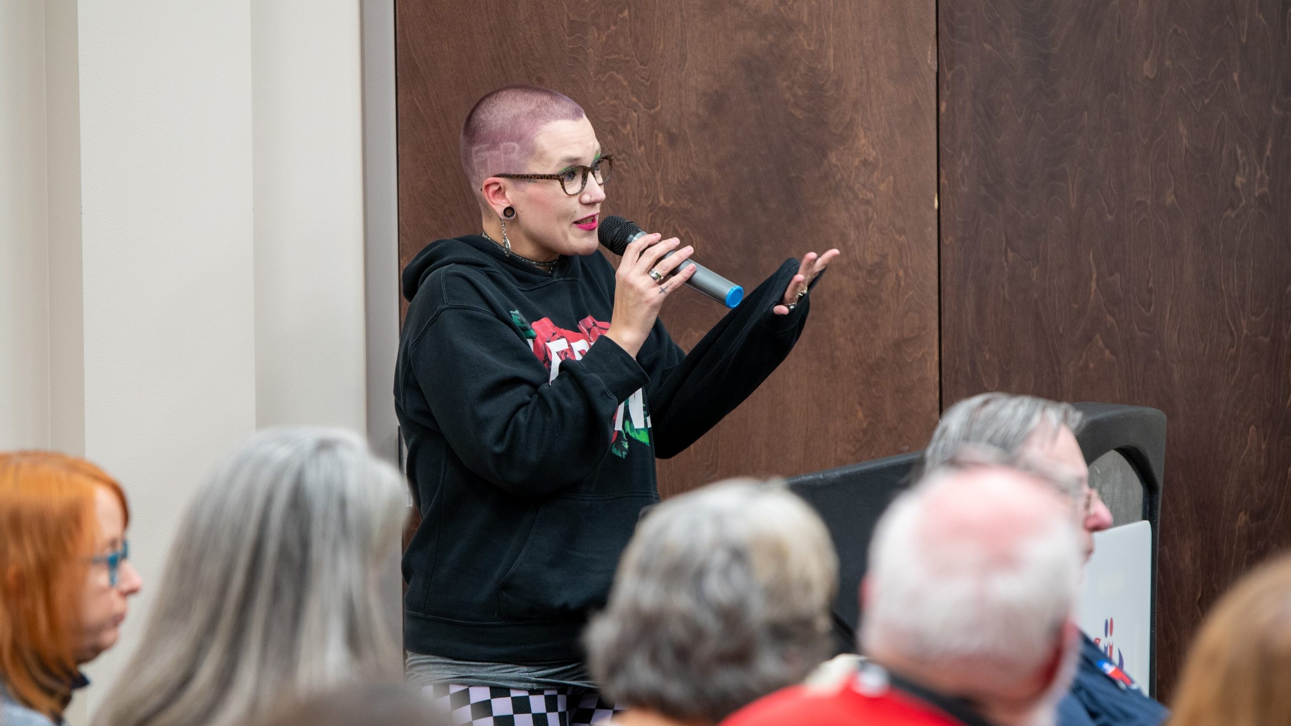 Jessica Blackburn speaks to south central members of the Kansas Legislature at a public forum