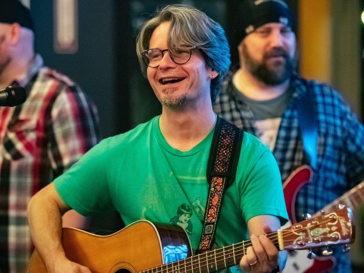 Kansas songwriter Toby Tyner sings at Social Tap in Wichita