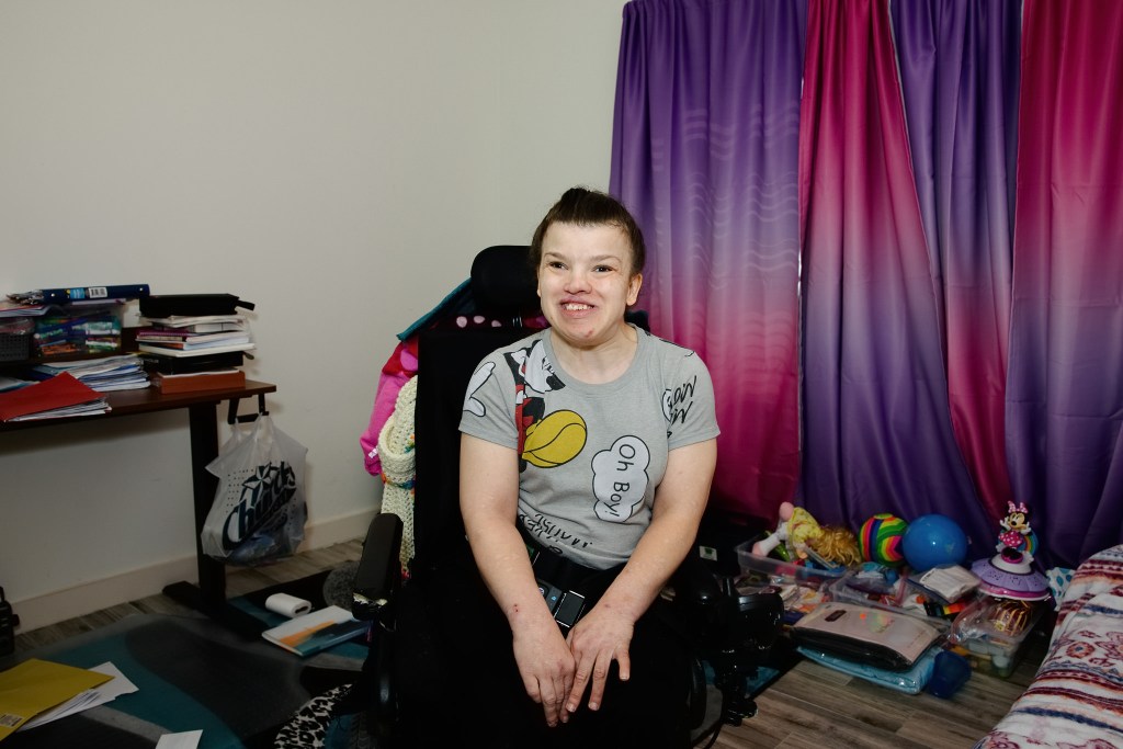 A portrait of Jenny Weitzel in her room.