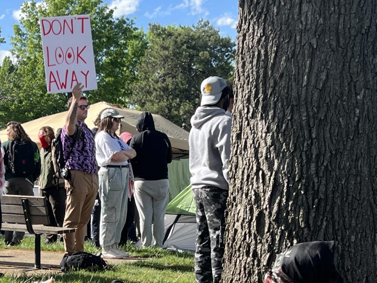 People at Kansas City Palestine protest this week at UMKC.