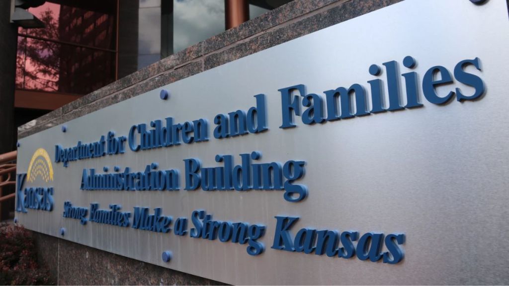 Kansas settled a lawsuit by promising better foster care. The latest audit shows it’s failing