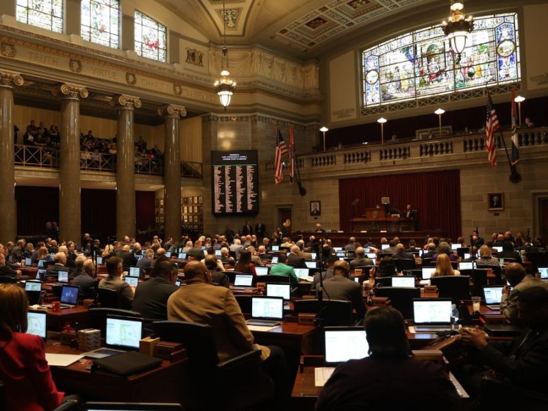 Some Missouri lawmakers want to push religion into the public school day