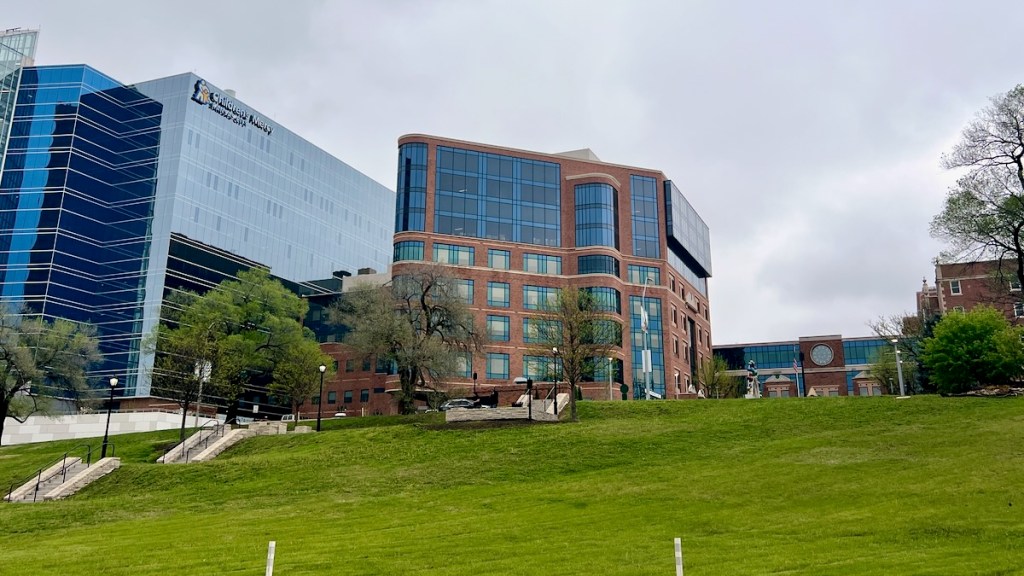 A view of Children's Mercy Hospital's Adele Hall Campus from Gillham Road.