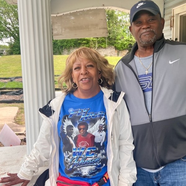 ‘The dirt is contaminated.’ Across Kansas City’s urban neighborhoods lead lurks in the soil