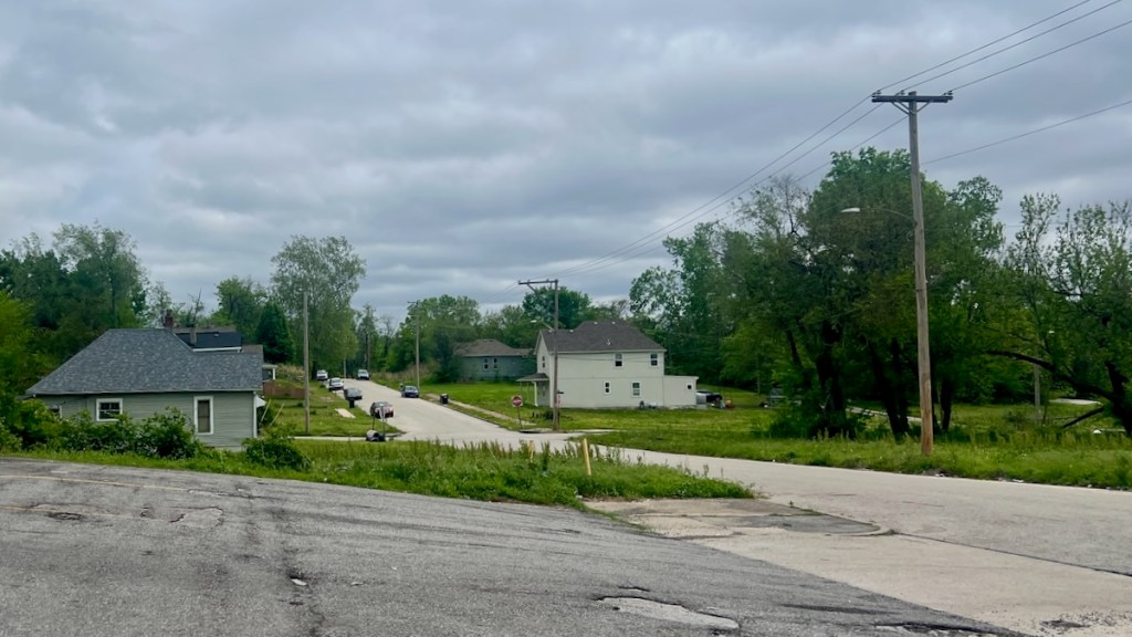 KCK neighborhood pushed for money to clean up lead-tainted soil. They got it
