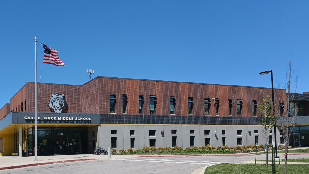 Divided Kansas City, Kansas, school board makes key property tax decision