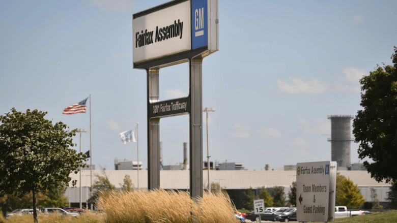 Operations at the General Motors Fairfax plant in Kansas City, Kansas, have a significant impact on overall water and electric use within the service area of the Board of Public Utilities. (Carlos Moreno\KCUR 89.3